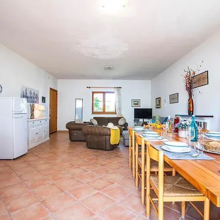Country - Happy Apartament *